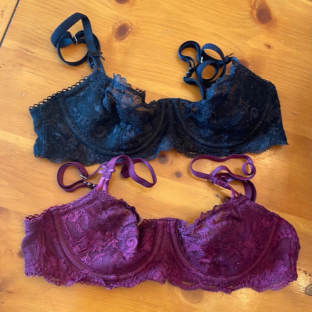 Victoria’s Secret lace bras (2 pack)